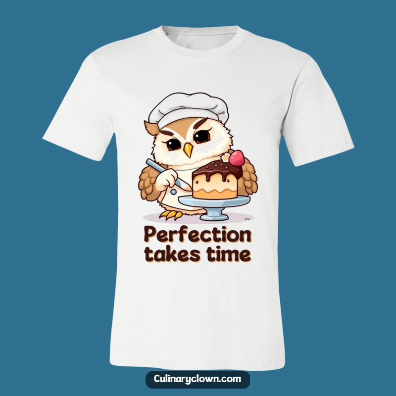 Funny Owl Chef T-Shirt: Determined Decorator of Tiny Cakes, Great Gift